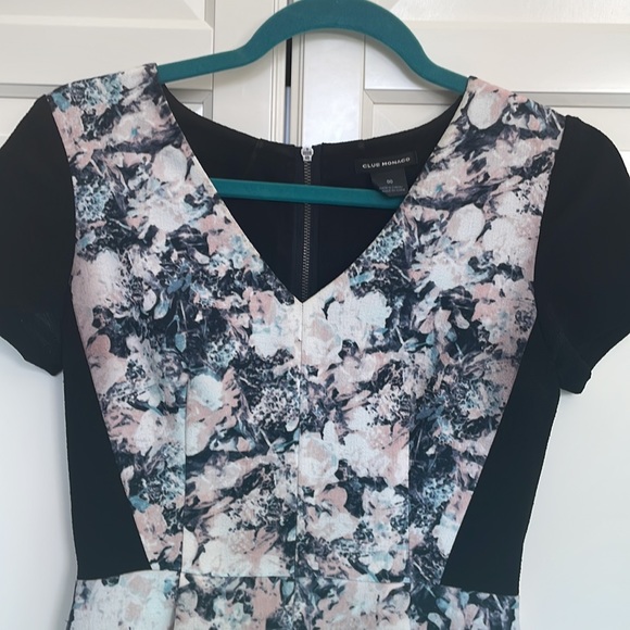Club Monaco 00 Dress - mini, floral print - Picture 2 of 4